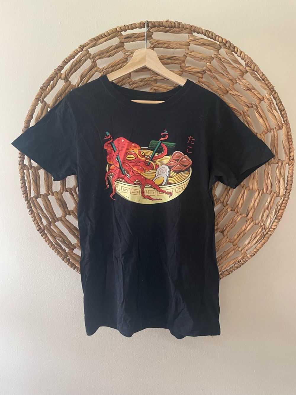 Threadless Black Graphic Tee - Picture 2 of 4